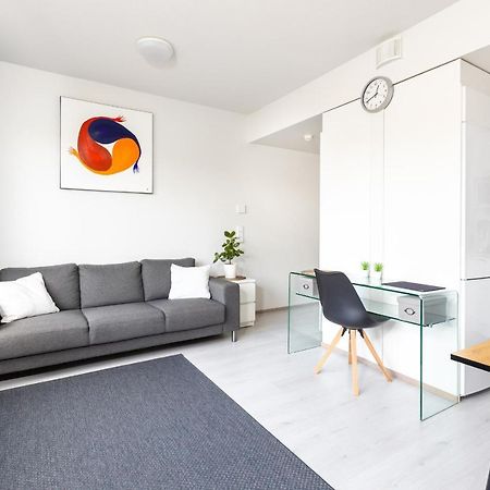 Апартаменты Valoisa Parvekkeellinen Kaksio, Oma Parkkipaikka Тампере Экстерьер фото
